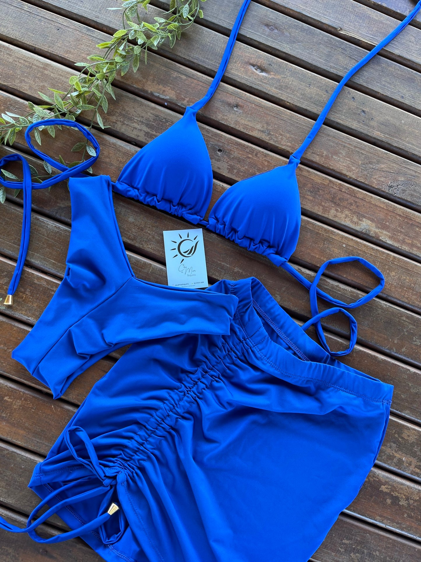 Electric Blue Bikini Set – Triangle Top & High-Leg Bottom
