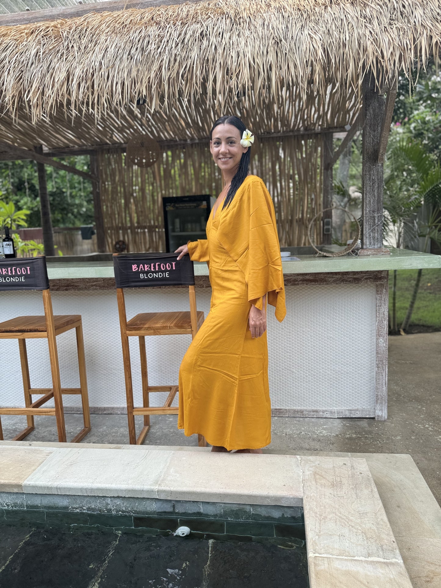 Aiyra Dress – Deep V Cut-Out Tie Back