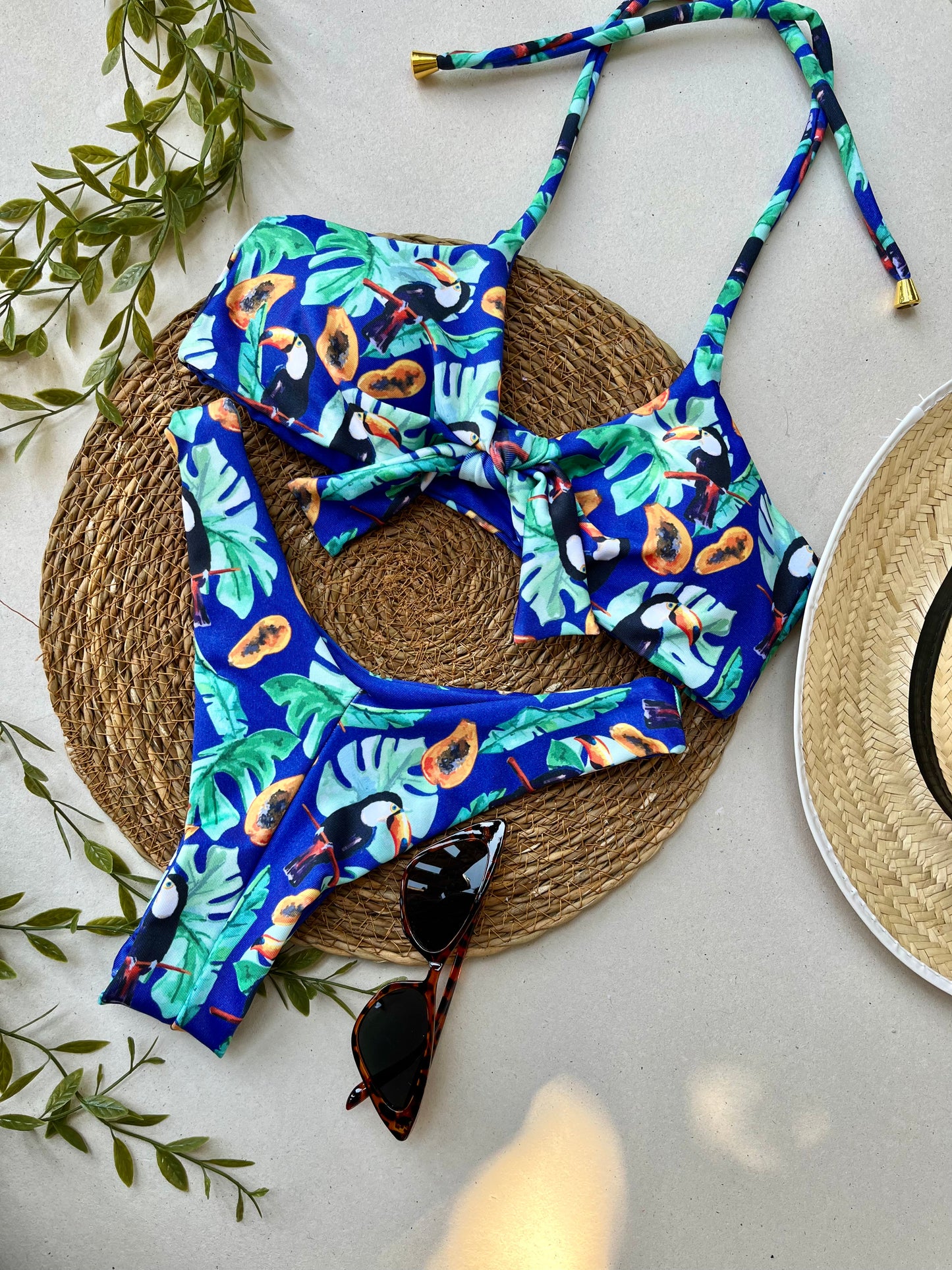 Serenity Bikini Set – Knotted Front Top & High-Leg Bottom